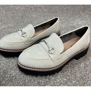 Women's Cream Loafers